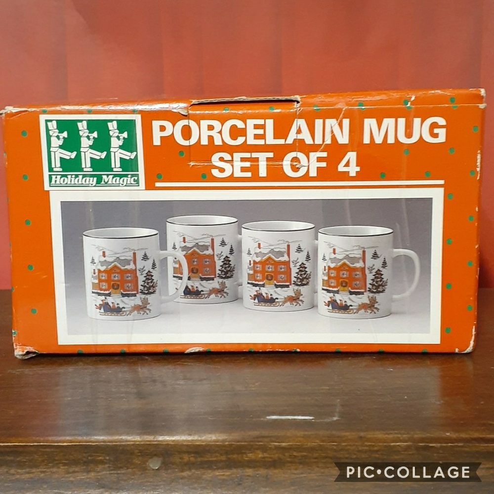 Vintage Venture Holiday Magic Set of 4 Porcelain Mugs